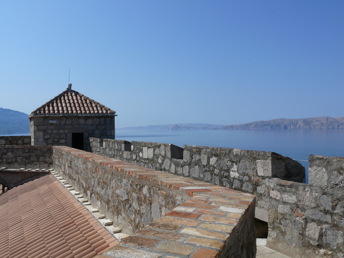 Bild: Nehaj-Burg, Blick von der Burgmauer