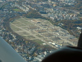 Theresienwiese mit halb abgebauten Zelten