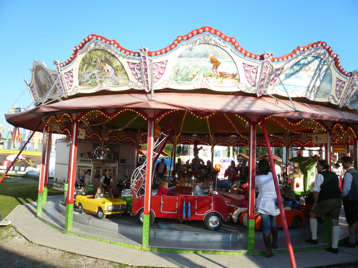 Bild: Historische Wiesn, Kinderkarussell